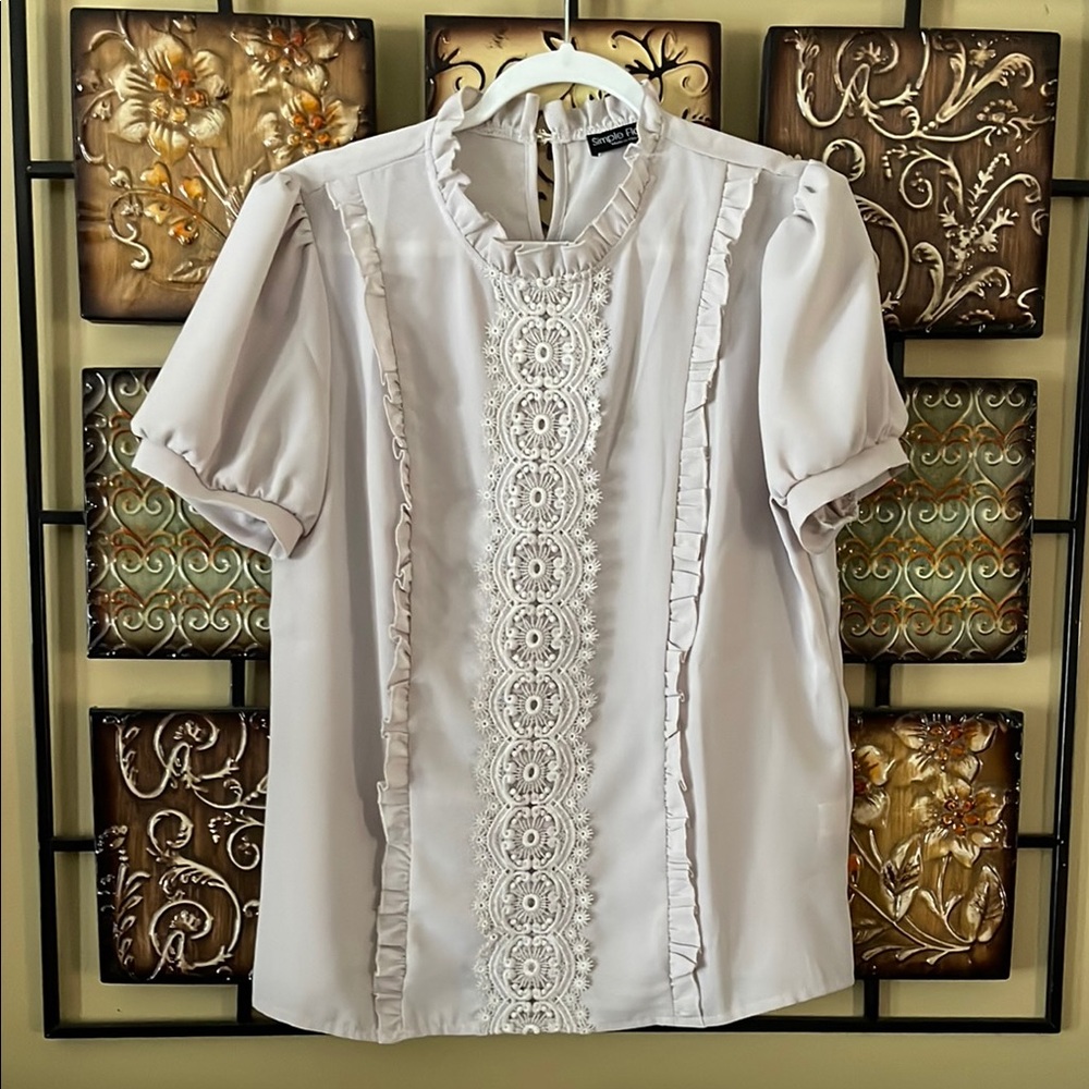 Elegant light gray Lace Trim Blouse